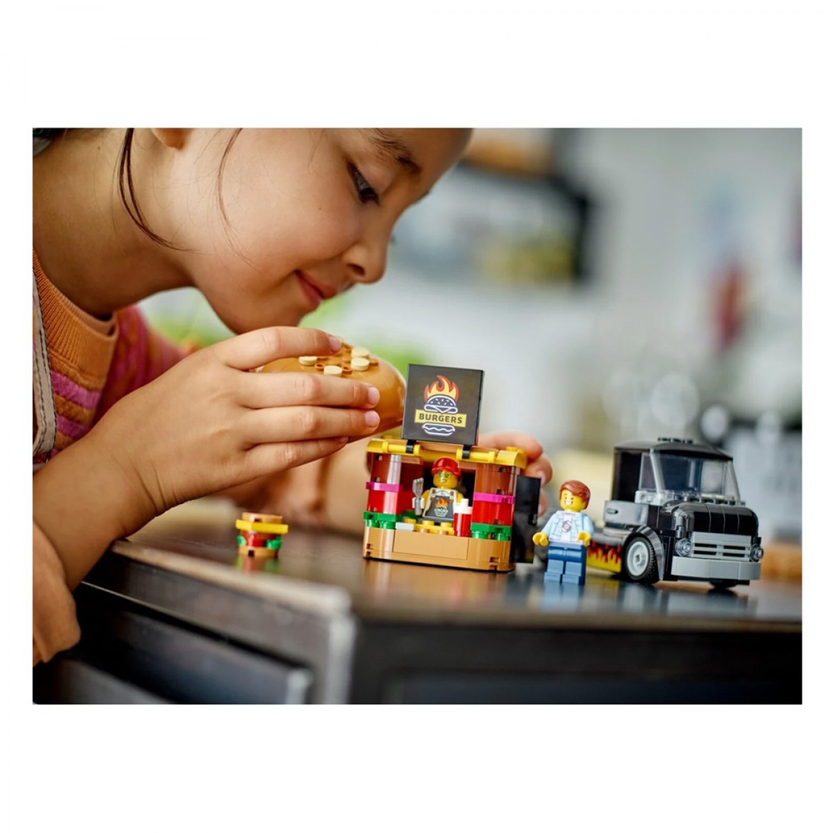 LEGO BURGER TRUCK 60404